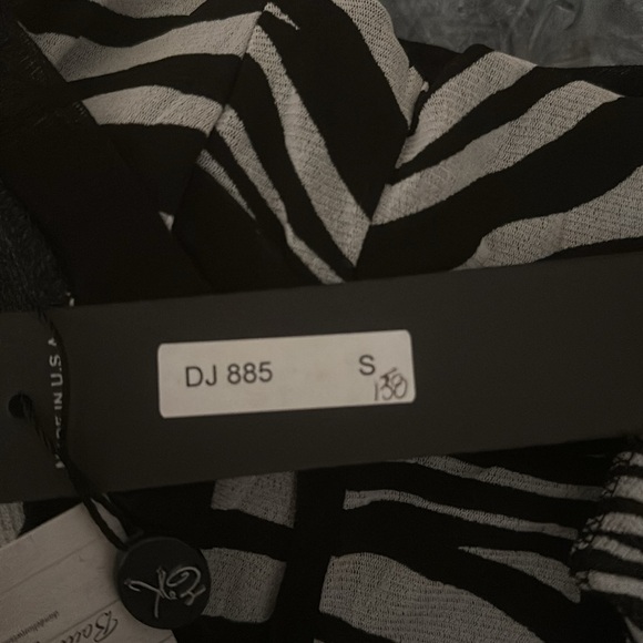 Zebra print sleeveless dress nwt small - Picture 7 of 7